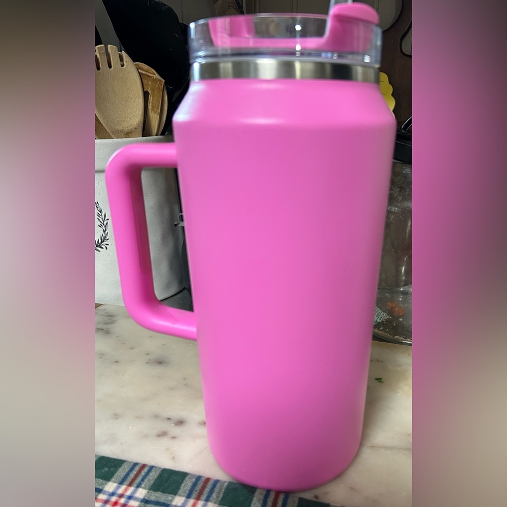 Stanley 60oz Tumbler Pink - Picture 4 of 5